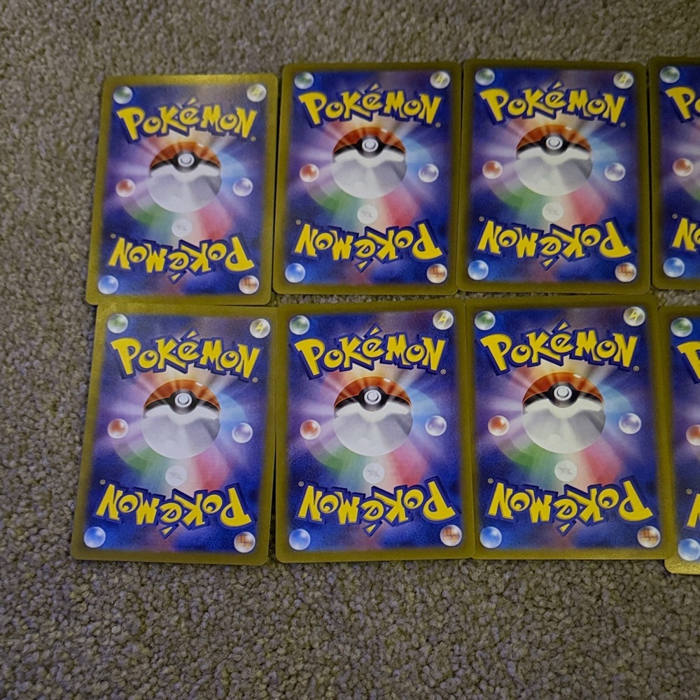 Pokemon Trading Cards - Picture 5 of 6